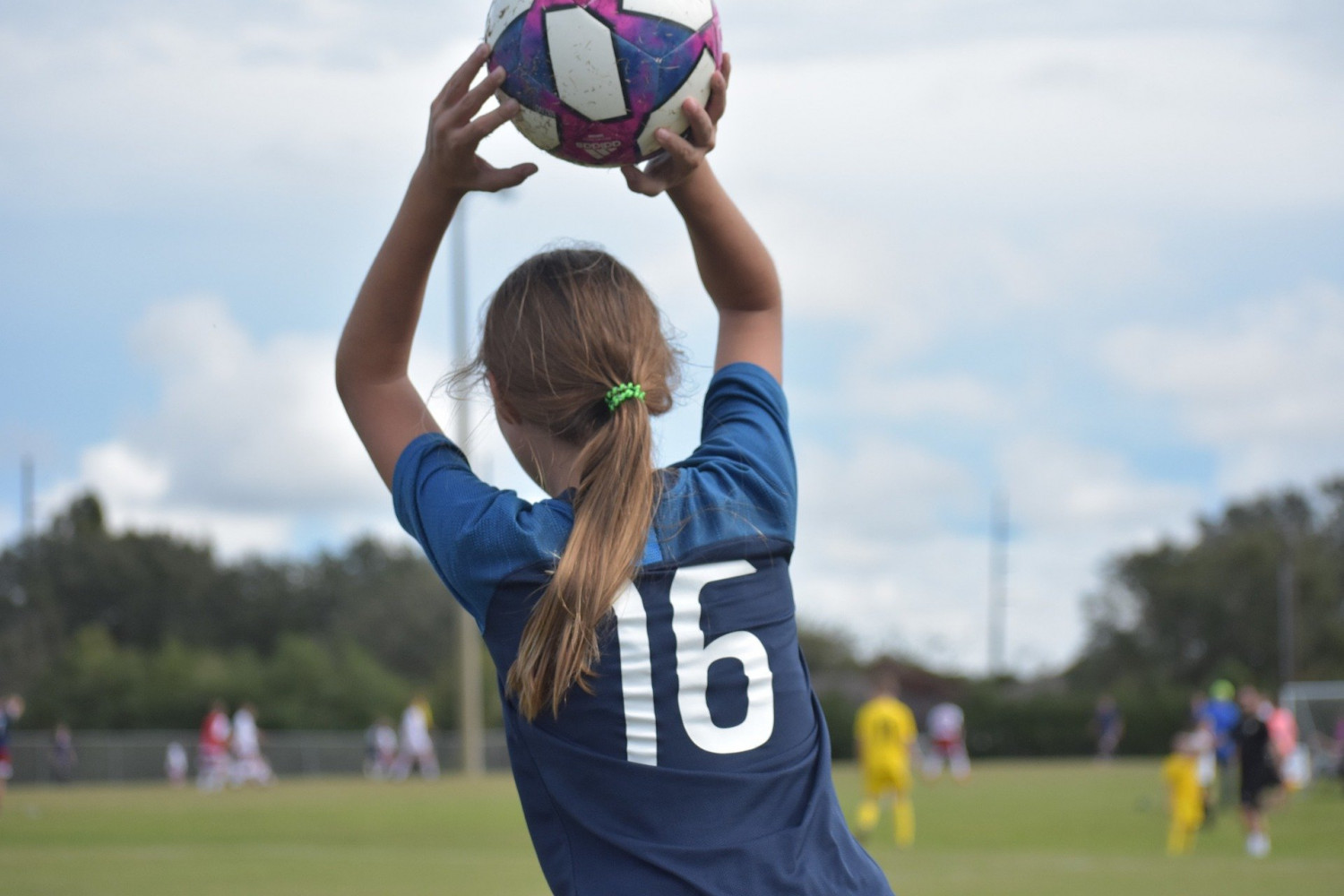 Football throw